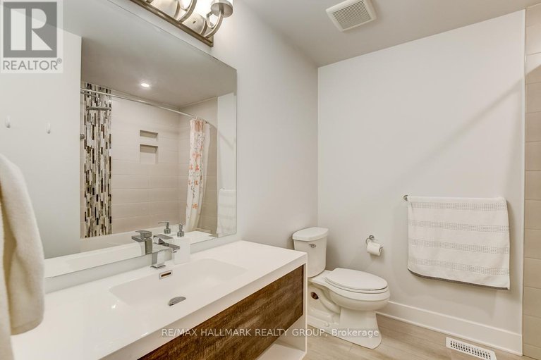 28259317/1006-shefford-road/beacon-hill-south/ottawa/ontario/K1J6X5_20