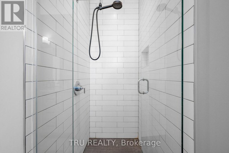 29129070/590-robert-hill-street/almonte/mississippi-mills/ontario/K0A1A0_34