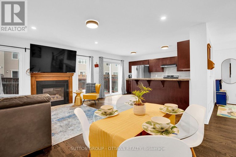 28595702/3123-burritts-rapids-place/half-moon-bay/ottawa/ontario/K2J0S8_5