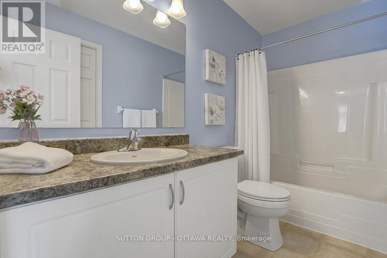 29525855/124-cedardown-private/stonebridge/ottawa/ontario/K2J0W2_38