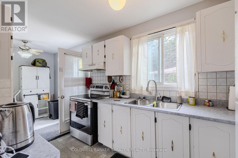 29006126/6535-rideau-valley-drive-n/manotick-south-to-roger-stevens/ottawa/ontario/K4M1B3_12