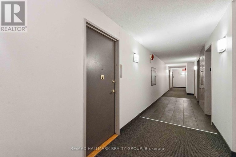 28414762/158c-mcarthur-avenue-s/vanier/ottawa/ontario/K1L8E7_3