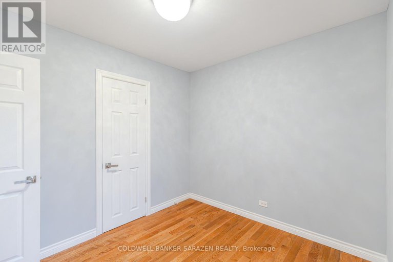 29294876/10-argue-drive/borden-farmstewart-farmcarleton-heightsparkwood-hills/ottawa/ontario/K2E6S1_22