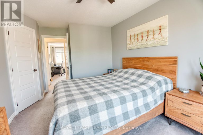 28487439/422-coldwater-crescent/emerald-meadowstrailwest/ottawa/ontario/K2M0J2_19