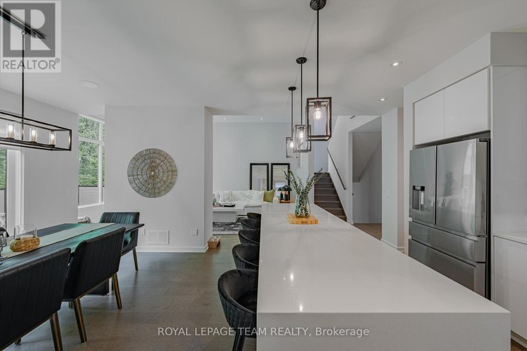 28358641/935-atrium-ridge/riverside-southgloucester-glen/ottawa/ontario/K4M0N9_19