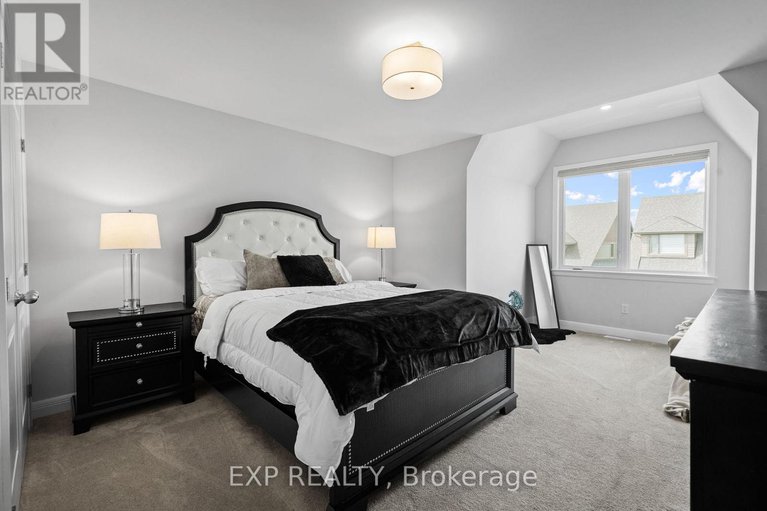 28997284/25-stanhope-court/stonebridge/ottawa/ontario/K2J6S2_36
