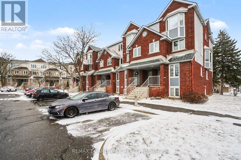 29578406/5-briston-private/hunt-club-park/ottawa/ontario/K1G5P6_2
