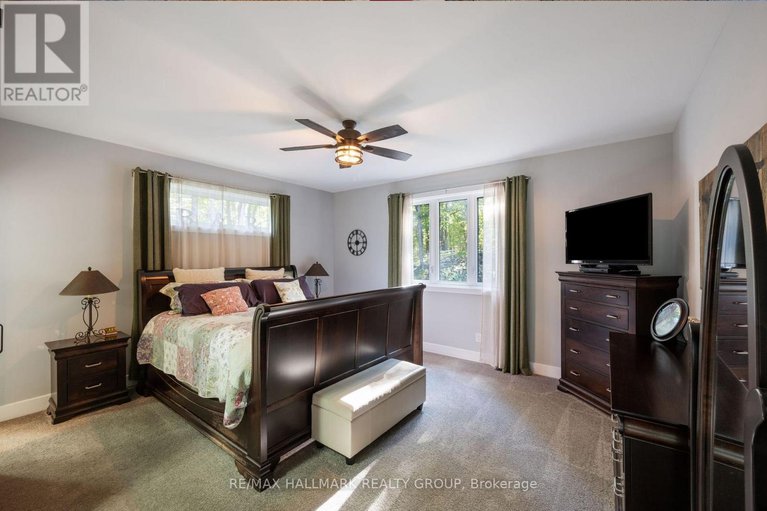 28373662/691-ebbs-bay-road/drummond-n-elmsley-drummond-twp/drummondnorth-elmsley/ontario/K7C0C5_13