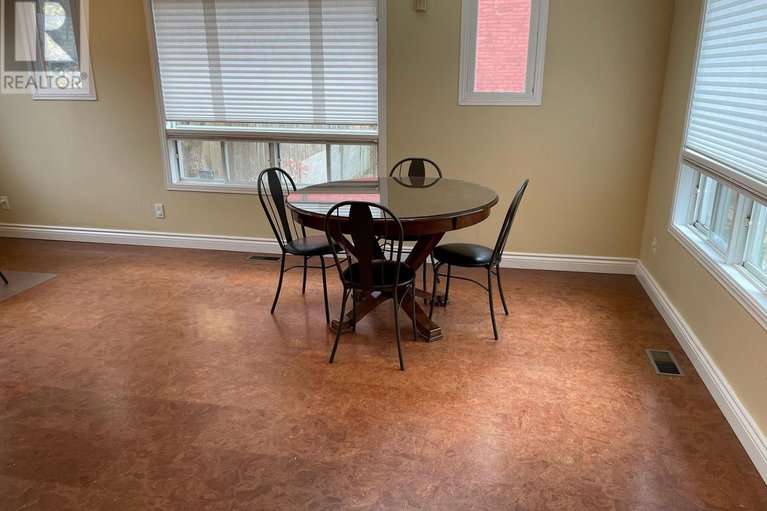28356036/21-perkins-street/west-centre-town/ottawa/ontario/K1R7G4_4