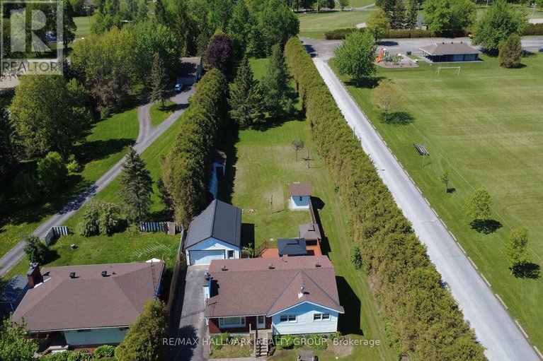 28399622/3338-huntley-road/richmond/ottawa/ontario/K0A2Z0_46
