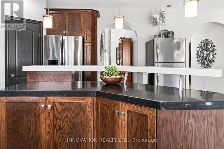 29496021/540-pine-vista-drive/springridgeeast-village/ottawa/ontario/K4A5A7_15