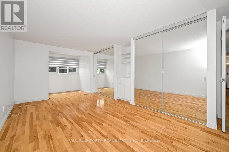 29049855/89-hawk-crescent/hunt-clubwestern-community/ottawa/ontario/K1V9G8_17