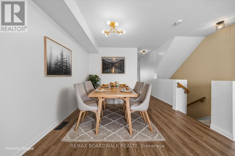 29483798/364-crownridge-drive/emerald-meadowstrailwest/ottawa/ontario/K2M3A4_17