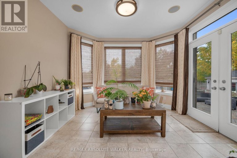 28910479/11-tradewinds-drive/barrhaven-east/ottawa/ontario/K2G6Y4_18