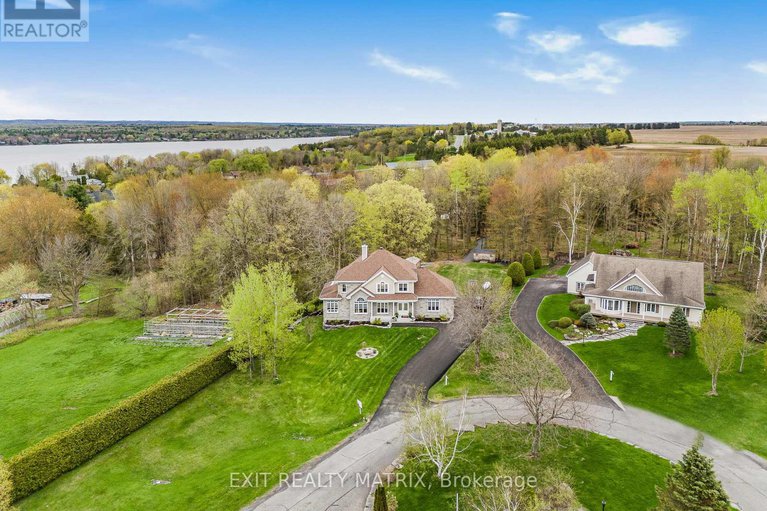29094992/5-64-radstock-lane/champlain-twp/champlain/ontario/K6A2R2_2