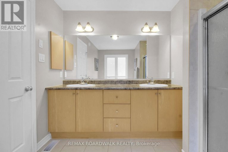 29664465/802-tony-george-street-n/stittsville-north/ottawa/ontario/K2S0R3_16