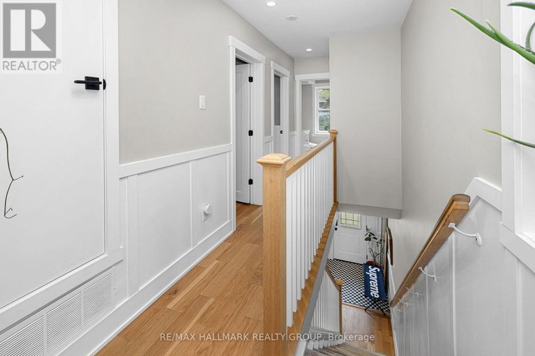 28836359/69-king-george-street/overbrookcastle-heights/ottawa/ontario/K1K1V4_15