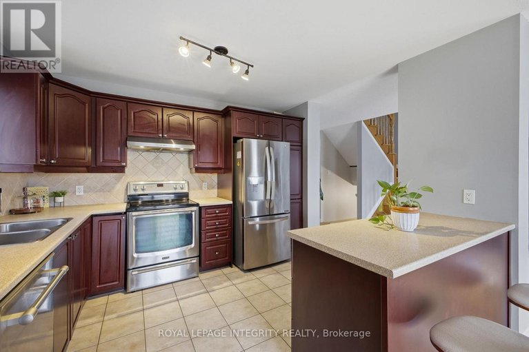 29623866/2195-patricia-street/town-of-rockland/clarence-rockland/ontario/K4K1V8_17