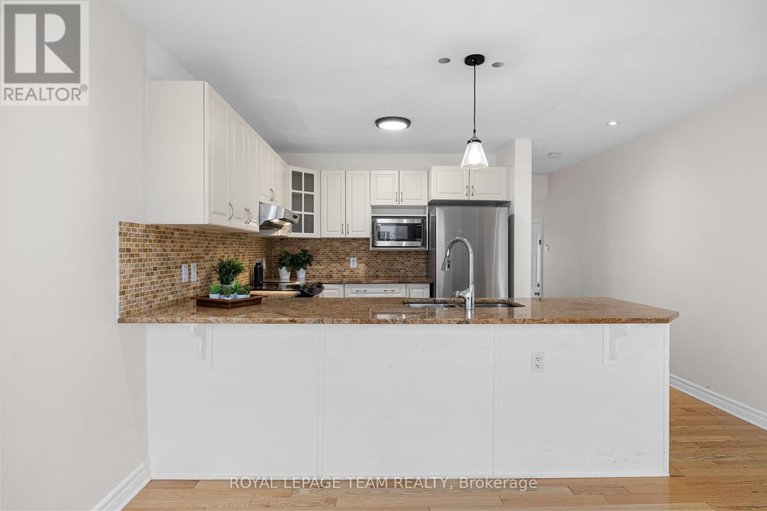 28990504/687-paul-metivier-drive/hearts-desire/ottawa/ontario/K2J2T4_11