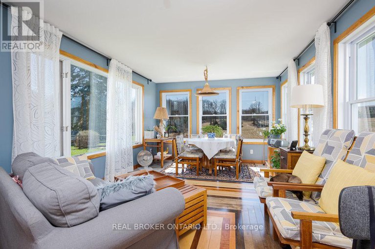 28135634/9754-highway-511-highway/lanark-highlands-darling-twp/lanark-highlands/ontario/K0G1K0_14