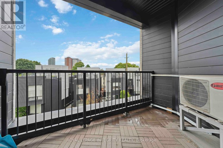 28627250/302-101-pinhey-street/hintonburg/ottawa/ontario/K1Y1T7_16