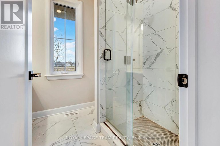 29616628/737-gamble-drive/village-of-russell/russell/ontario/K4R0G5_18