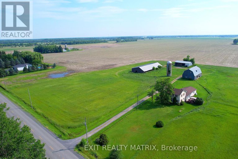 28874939/1467-wade-road/russell-twp/russell/ontario/K4R1E5_4
