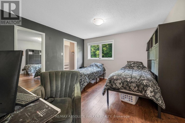 28611365/4-371-pickford-drive/katimavik/ottawa/ontario/K2L3P3_16