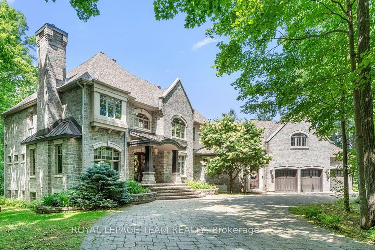 28532600/33-marchbrook-circle/rural-kanata-central/ottawa/ontario/K2W1A1_1
