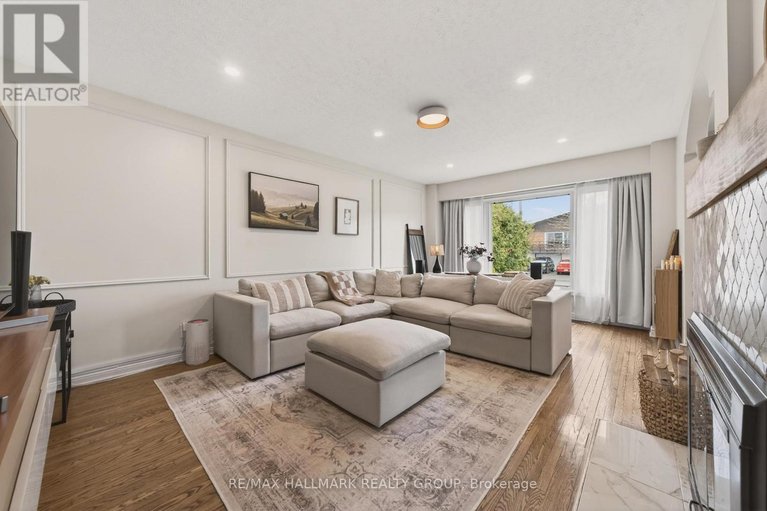 29610974/1081-foley-avenue/elmvale-acresurbandale/ottawa/ontario/K1G2R4_5