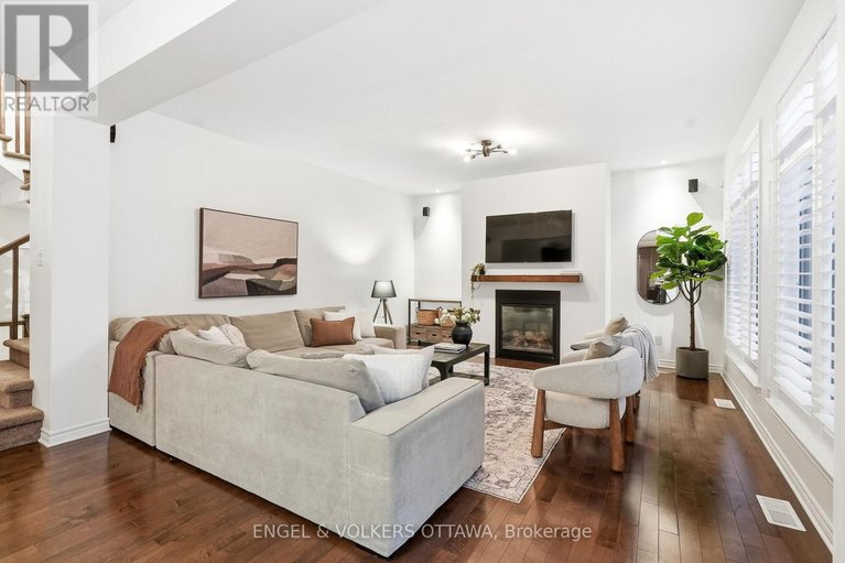 29639411/517-golden-sedge-way/blossom-parkkemp-parkfindlay-creek/ottawa/ontario/K1T0G3_14