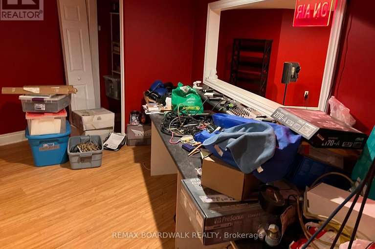 29371555/3042-dangerfield-road-e/north-grenville-twp-kemptville-south/north-grenville/ontario/K0G1J0_32