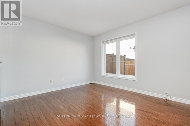 28865181/104-par-la-ville-circle/stittsville-north/ottawa/ontario/K2S0L7_5