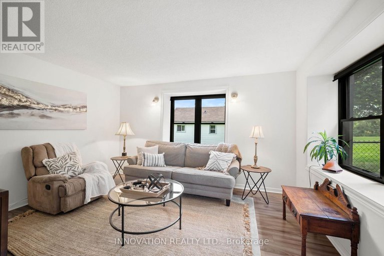 28861257/137-hillier-street/lanark-highlands-lanark-village/lanark-highlands/ontario/K0G1K0_8