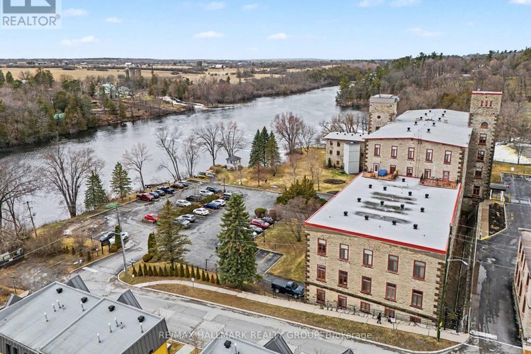 29615084/206-1-rosamond-street-e/almonte/mississippi-mills/ontario/K0A1A0_22