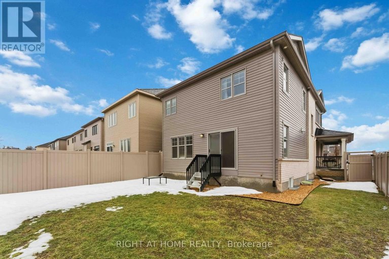 29467529/1001-rue-du-manege-street/stittsville-south/ottawa/ontario/K2S0Y7_37