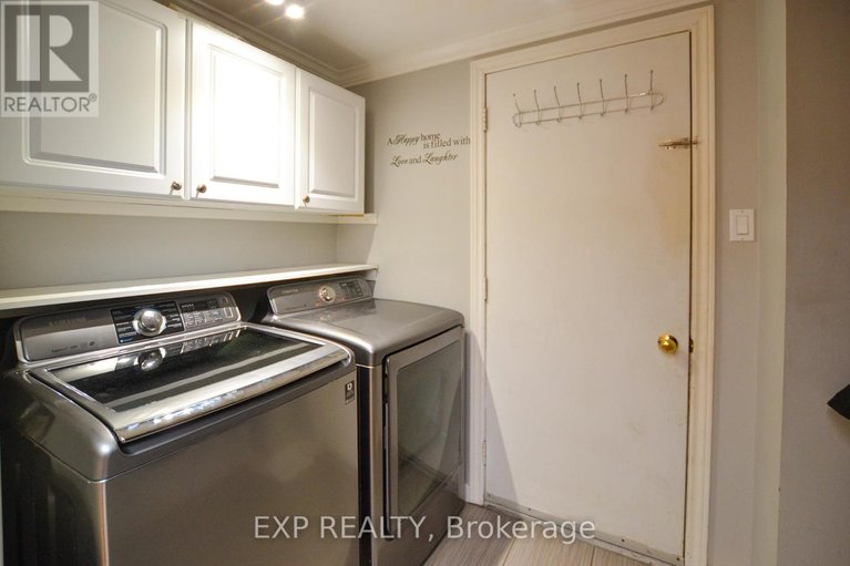 29617820/965-belvedere-avenue/town-of-rockland/clarence-rockland/ontario/K4K1H3_15