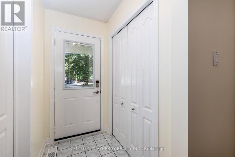 28744684/249-markland-crescent-e/barrhaven-east/ottawa/ontario/K2G6A7_5