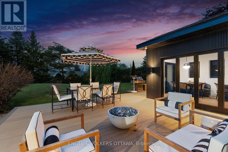 29057450/1041-brandywine-court/manotick-long-island-nicholls-island/ottawa/ontario/K4M1J2_35