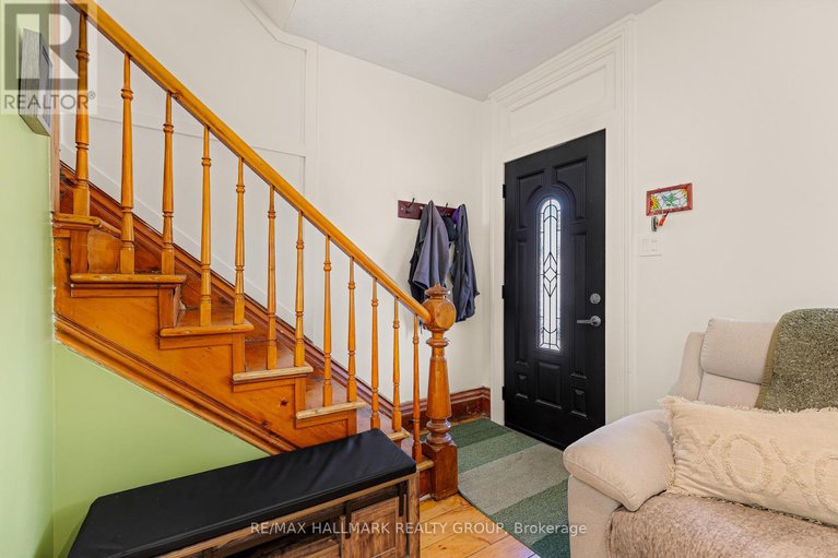 28642748/16-halliday-street/brockville/brockville/ontario/K6V3N9_6