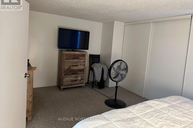 29251891/110-1396-foxwell-street/pineview/ottawa/ontario/K1B5J2_7