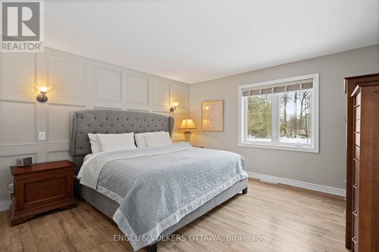 29611922/3-hazelwood-way/manotick-long-island-nicholls-island/ottawa/ontario/K2C3H1_22