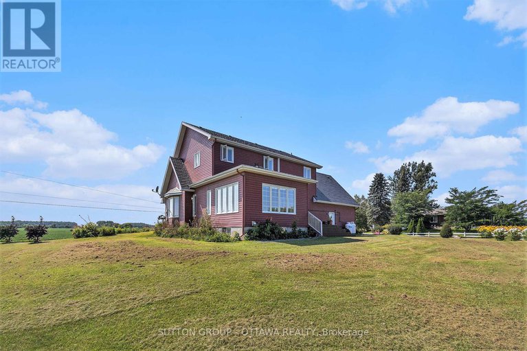 27906045/4031-boileau-road/clarencerockland-twp/clarence-rockland/ontario/K0A1E0_37