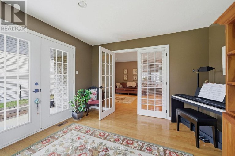 29593510/18353-lana-drive/south-glengarry-charlottenburgh-twp/south-glengarry/ontario/K6H7L9_20