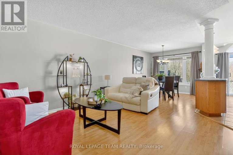 29421780/6302-sablewood-place/chapel-hill/ottawa/ontario/K1C7M6_6