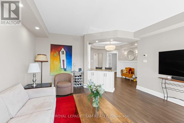 28412766/304-130-glebe-avenue/glebe/ottawa/ontario/K1S2C5_22