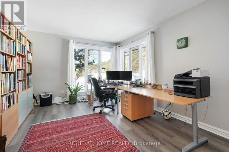 29369608/114-david-kennedy-drive/dunrobin-shores/ottawa/ontario/K0A1T0_5