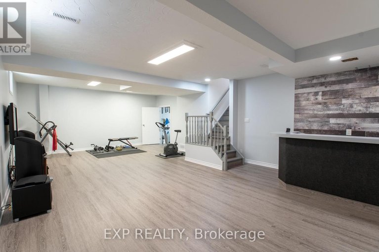 29593883/1534-rosebella-avenue/blossom-parkkemp-parkfindlay-creek/ottawa/ontario/K1T1E8_39