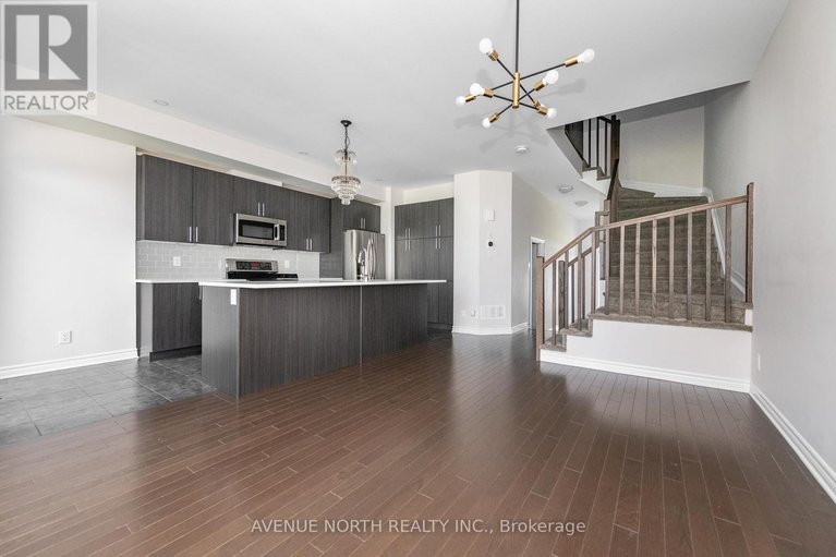 29241567/1024-kijik-crescent/blossom-parkkemp-parkfindlay-creek/ottawa/ontario/K1X0G9_11