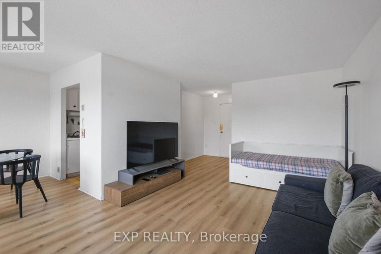 28348903/305b-2041-arrowsmith-drive/beacon-hill-south/ottawa/ontario/K1J7V7_7